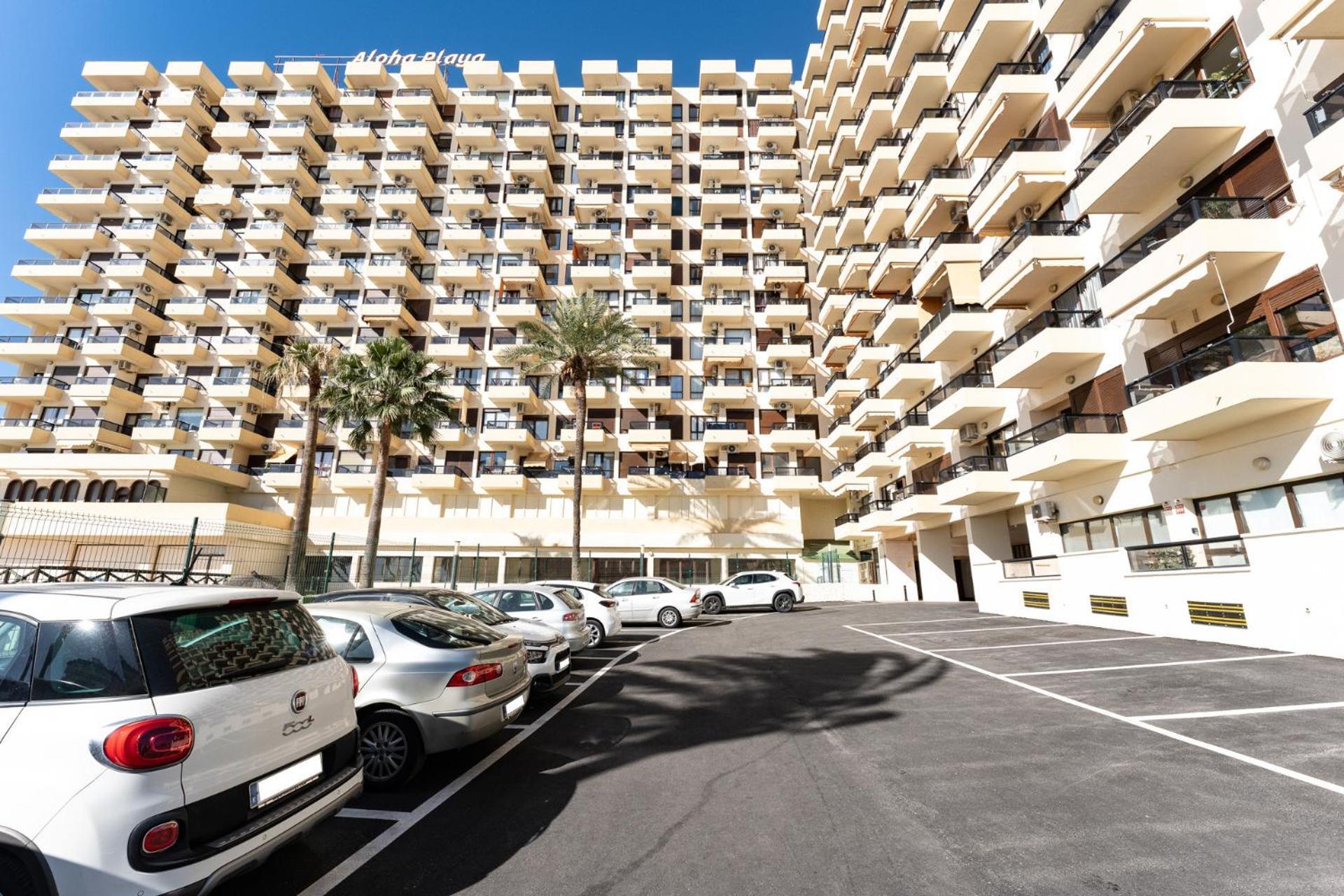 Malagasuite New Aloha Playa เบนัลมาเดนา ภายนอก รูปภาพ